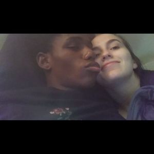 Meet your Posher, Corinne